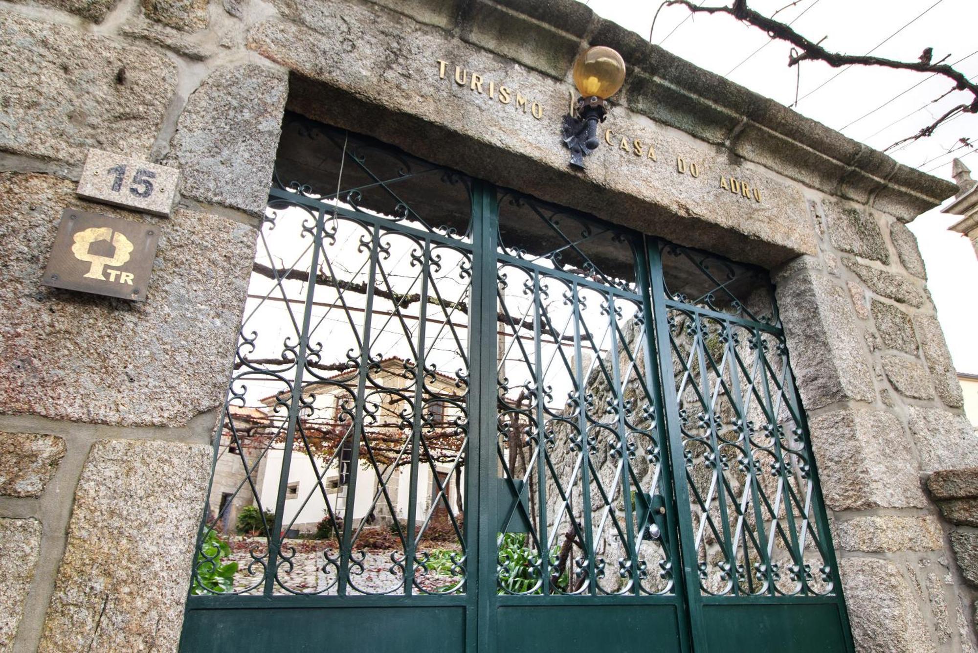 Casa Do Adro Do